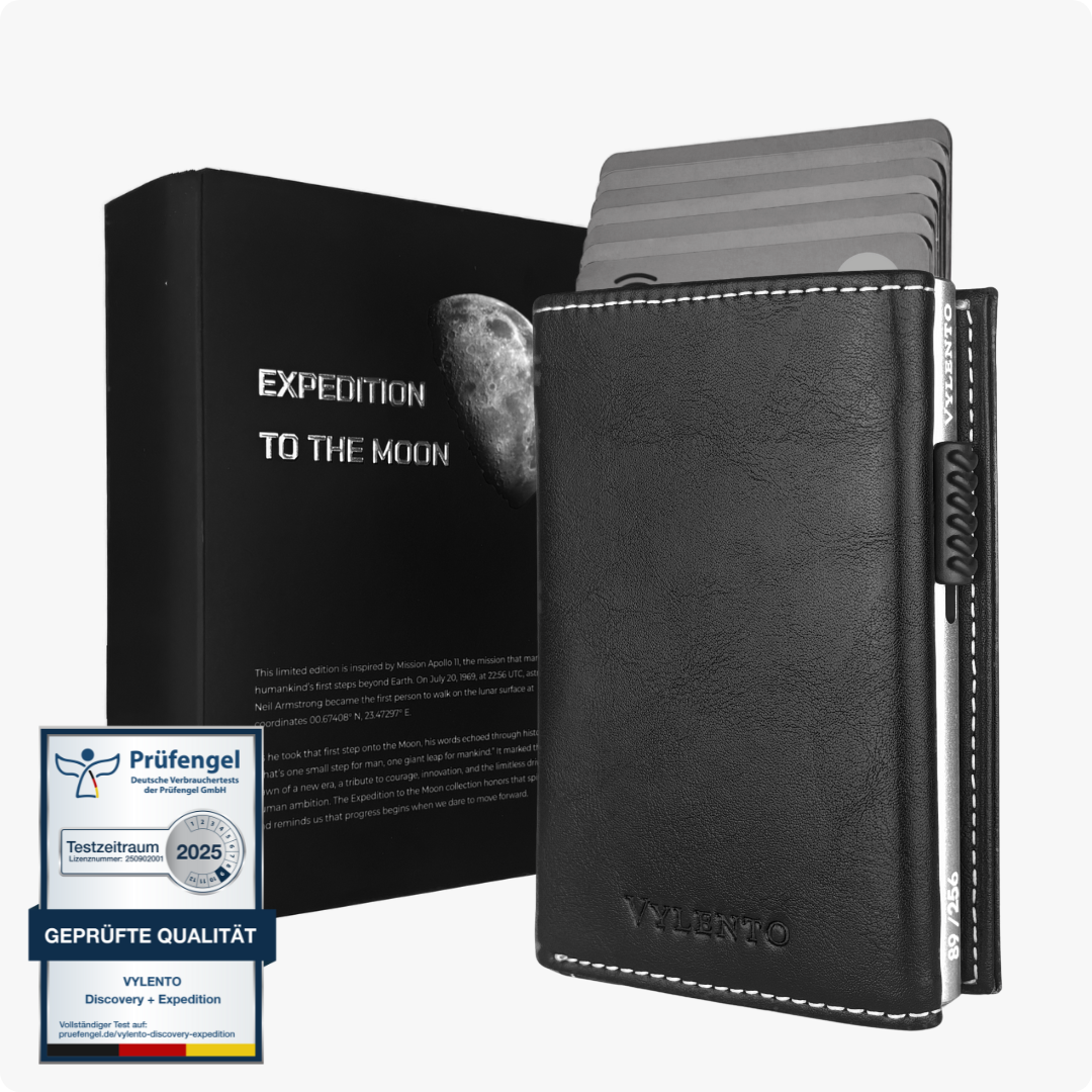 Expedition Smart Wallet - Expedition to the Moon